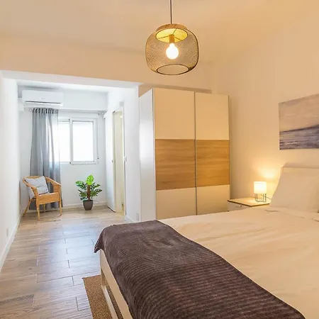 Апартаменты Modern Brand New Centre 2 *