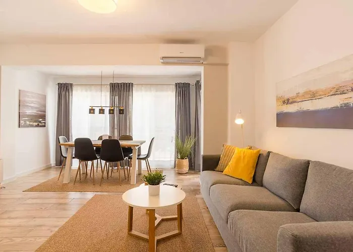 Modern Brand New Centre 2 Lejlighed *