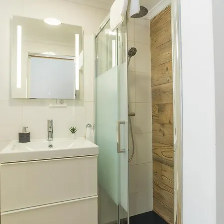 Modern Brand New Centre 2 *